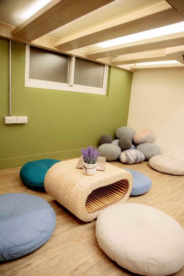 Bird Series B&B&Hostel複合式民宿#本國旅客須先匯款 Tainan Zewnętrze zdjęcie