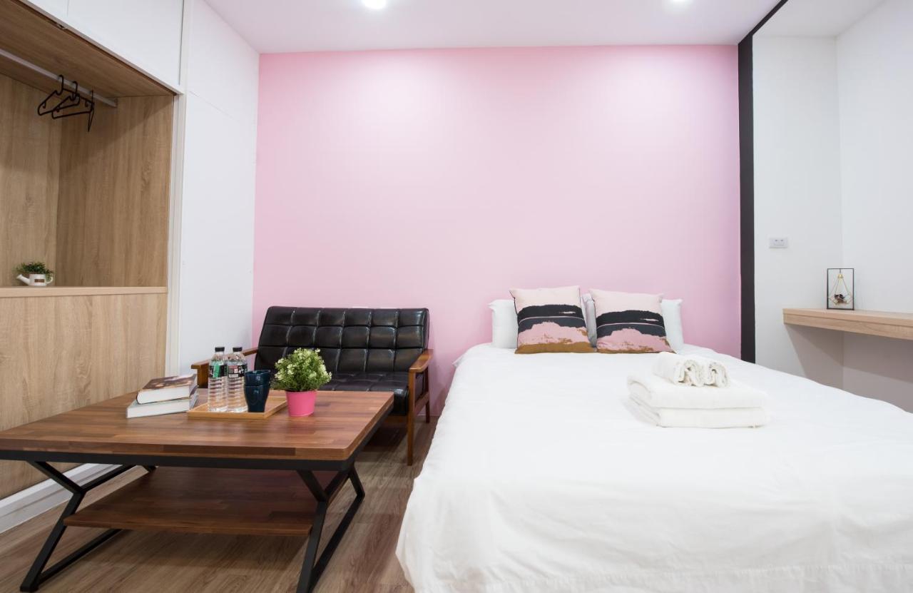 Bird Series B&B&Hostel複合式民宿#本國旅客須先匯款 Tainan Zewnętrze zdjęcie