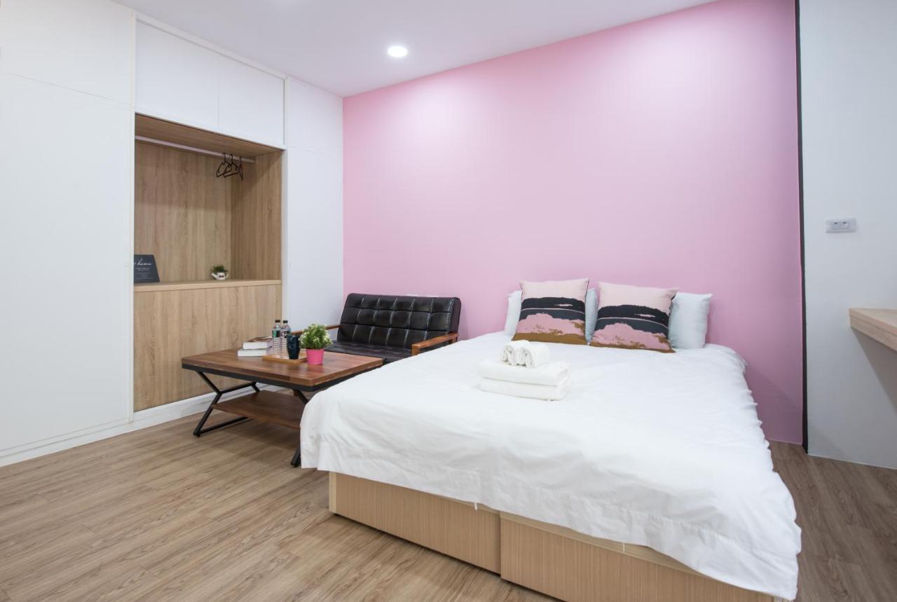 Bird Series B&B&Hostel複合式民宿#本國旅客須先匯款 Tainan Zewnętrze zdjęcie
