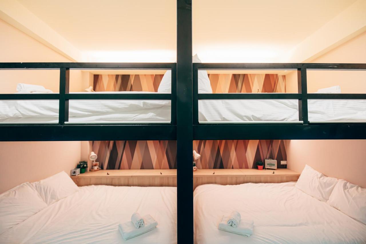 Bird Series B&B&Hostel複合式民宿#本國旅客須先匯款 Tainan Zewnętrze zdjęcie