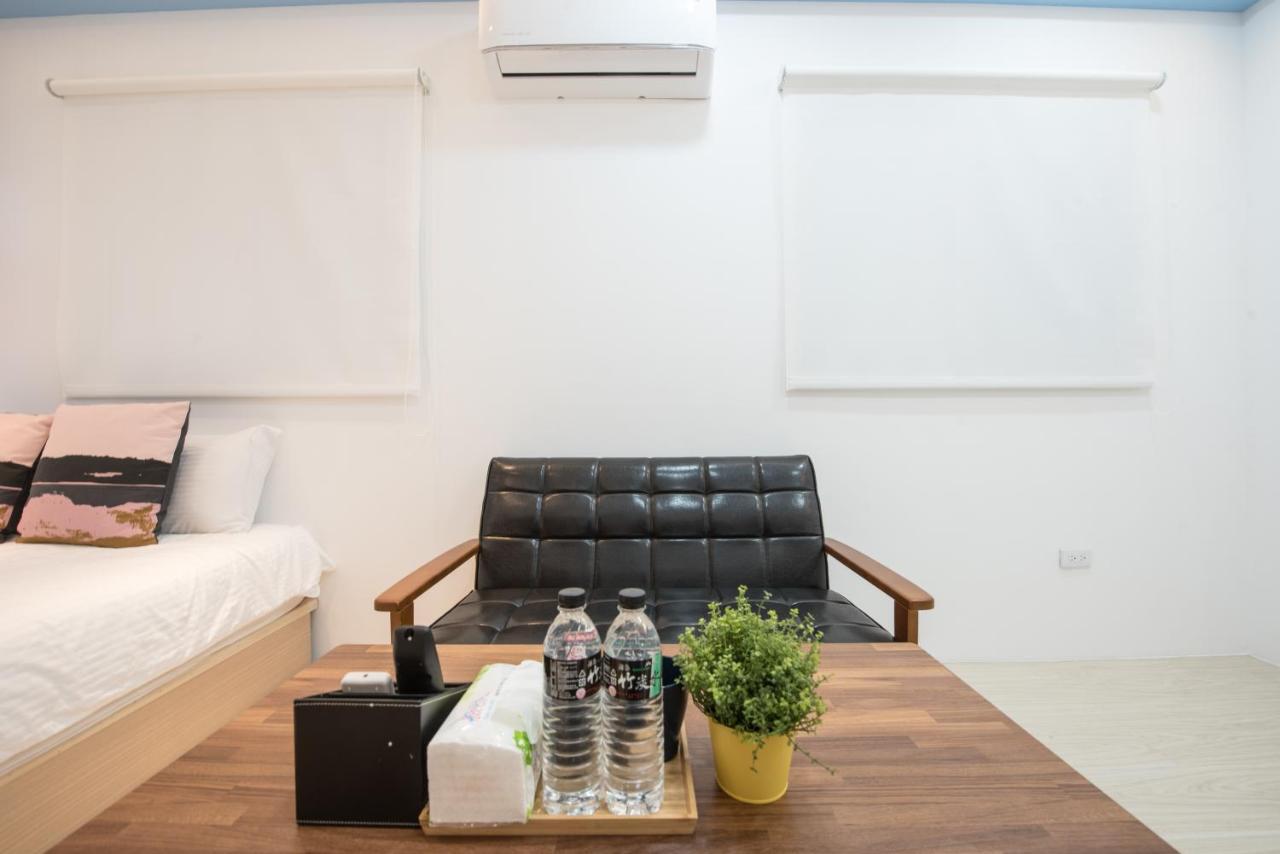 Bird Series B&B&Hostel複合式民宿#本國旅客須先匯款 Tainan Zewnętrze zdjęcie
