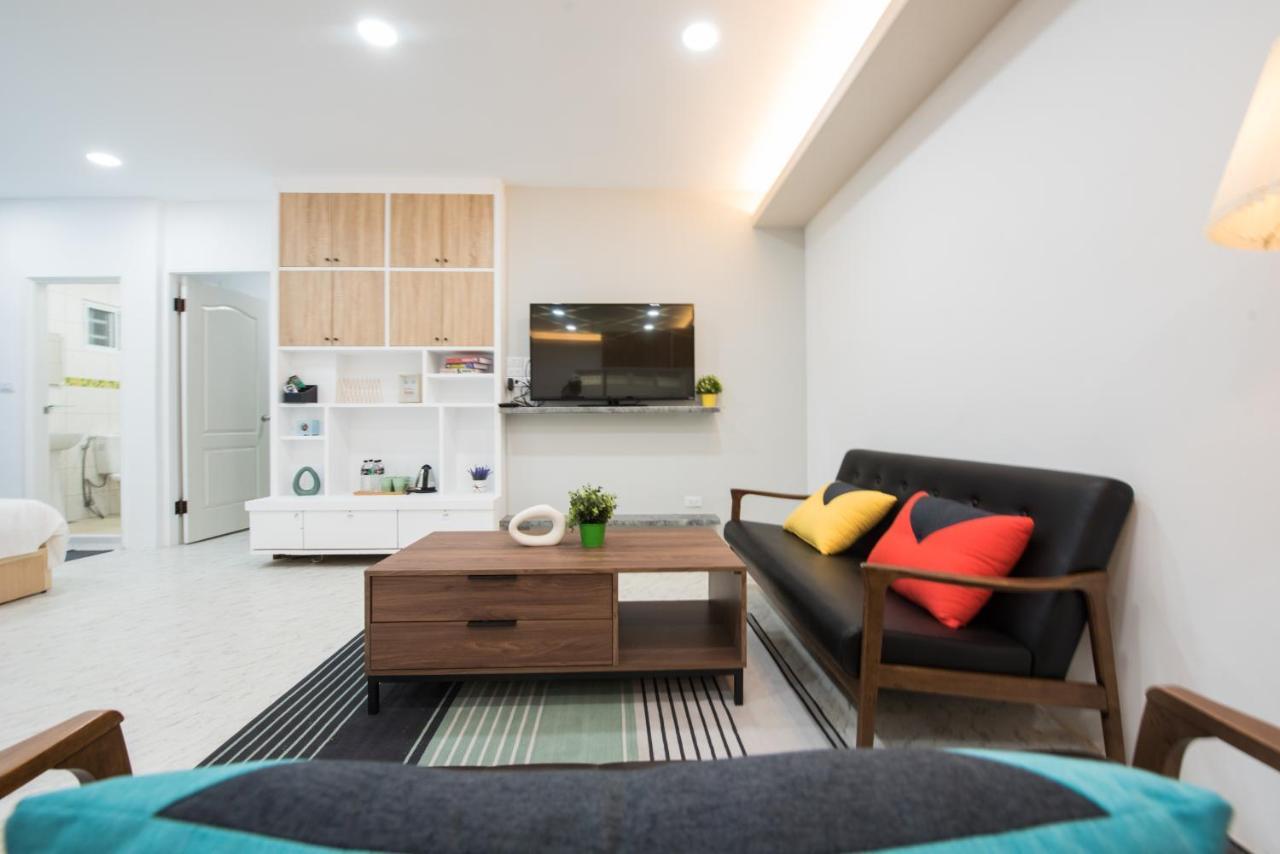 Bird Series B&B&Hostel複合式民宿#本國旅客須先匯款 Tainan Zewnętrze zdjęcie