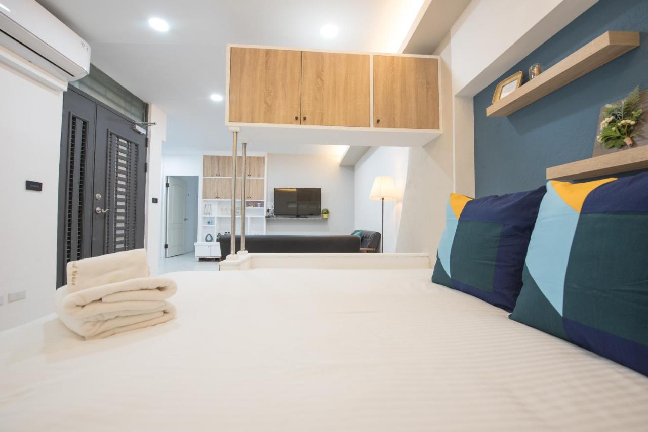Bird Series B&B&Hostel複合式民宿#本國旅客須先匯款 Tainan Zewnętrze zdjęcie